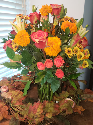Florist «Rambling Rose Florist», reviews and photos, 22428 Gilmore St, West Hills, CA 91307, USA