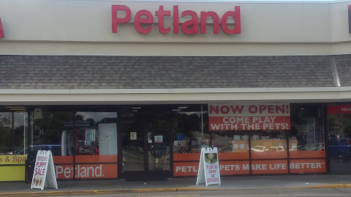 Pet Store «Petland Lancaster», reviews and photos, 1400 River Valley Cir N, Lancaster, OH 43130, USA