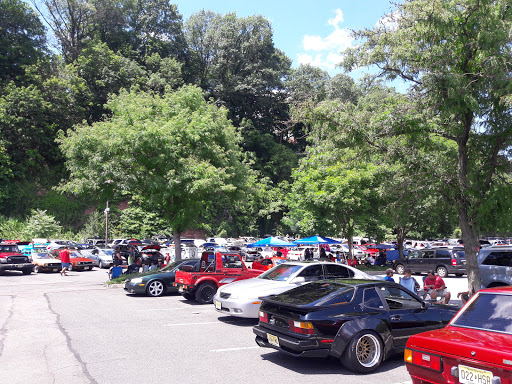 Auto Parts Store «Pep Boys Auto Parts & Service», reviews and photos, 5 NJ-17, Hasbrouck Heights, NJ 07604, USA