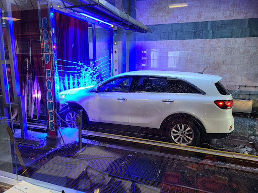 Car Wash «Super Car Wash & Quick Lube», reviews and photos, 1826 Eastchester Rd, Bronx, NY 10461, USA
