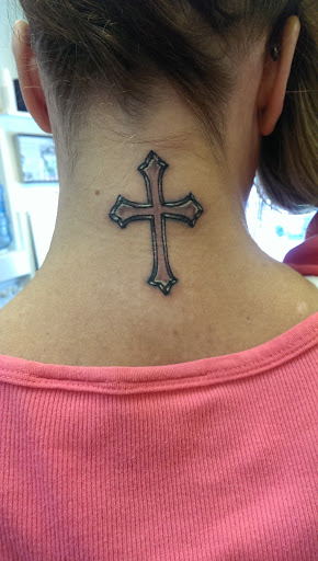 Tattoo Shop «Gemini Tattoo Boutique Inc», reviews and photos, 1698 Annapolis Rd, Odenton, MD 21113, USA