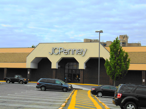 Torrington Commons Shopping Center, 211 High St, Torrington, CT 06790, USA, 