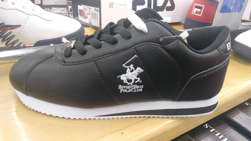 Clothing Store «V.I.M.», reviews and photos, 37-25 Junction Blvd, Corona, NY 11368, USA