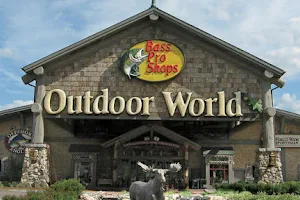 Bass Pro Shops image