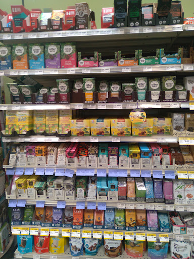 Natural Foods Store «Natural Grocers», reviews and photos, 655 W Indian School Rd, Phoenix, AZ 85013, USA