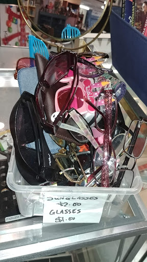 Non-Profit Organization «Youth Alternatives Thrift Shop», reviews and photos, 3103 West Ave, San Antonio, TX 78213, USA