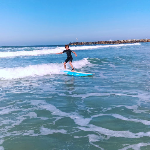 California Kahuna Surf School