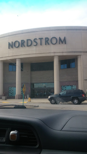 Department Store «Nordstrom», reviews and photos, 4937 Old Orchard Shopping Center, Skokie, IL 60077, USA