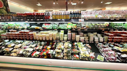Grocery Store «Market Basket», reviews and photos, 139 Endicott St, Danvers, MA 01923, USA
