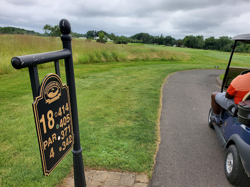 Golf Course «Wintonbury Hills Golf Course», reviews and photos, 206 Terry Plains Rd, Bloomfield, CT 06002, USA