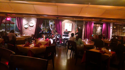 Bar & Grill «Uncle Monkeys», reviews and photos, 1720 W Southern Ave C5, Mesa, AZ 85202, USA