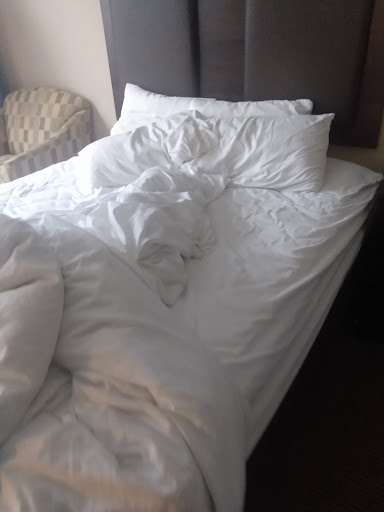 Hotel «DoubleTree by Hilton Hotel Tinton Falls - Eatontown», reviews and photos, 700 Hope Rd, Eatontown, NJ 07724, USA