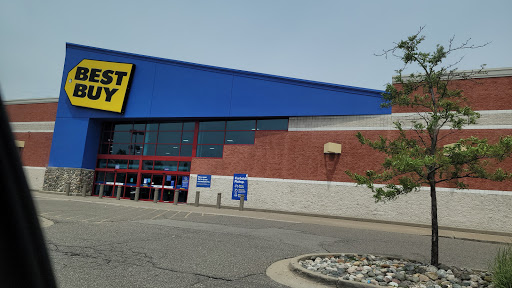 Electronics Store «Best Buy», reviews and photos, 300 Brown Rd, Auburn Hills, MI 48326, USA