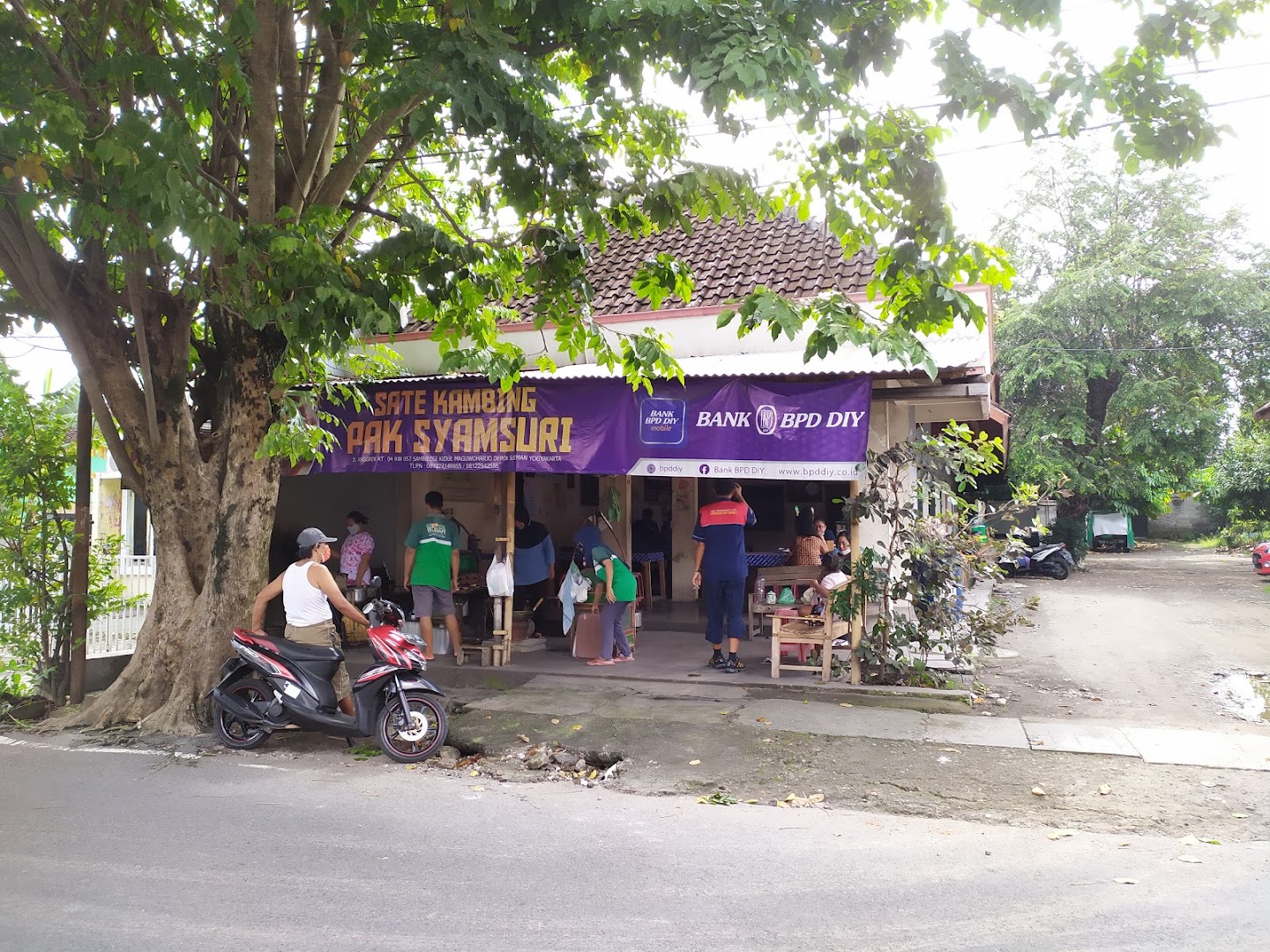 Sate Kambing Pak Syamsuri Photo