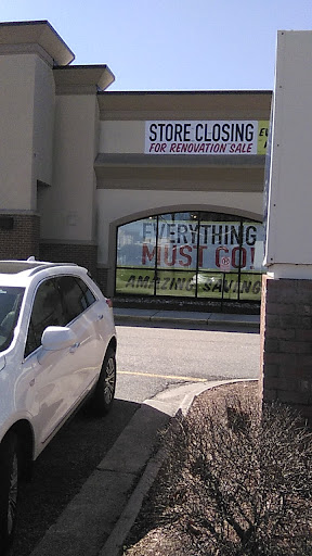 Furniture Store «La-Z-Boy Furniture Galleries», reviews and photos, 1436 Greenbrier Pkwy, Chesapeake, VA 23320, USA