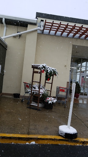 Liquor Store «Circus Wines Beer & Spirits», reviews and photos, 56 Newman Springs Rd, Red Bank, NJ 07701, USA