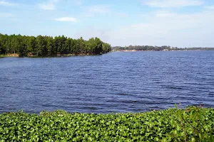 Hồ Sông Mây image
