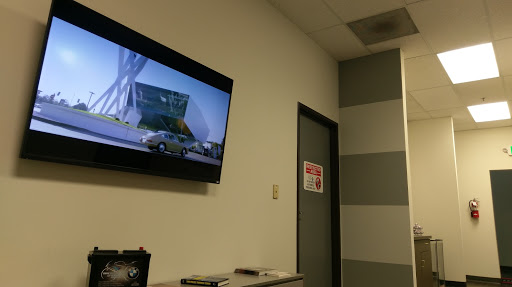 BMW Motorcycle Dealer «BMW Motorcycles of Burbank», reviews and photos, 2913 N Ontario St, Burbank, CA 91504, USA