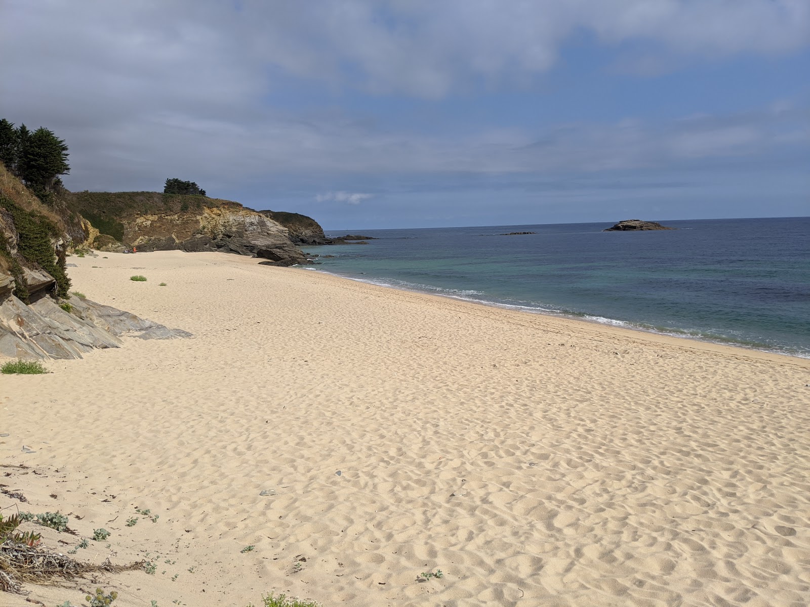 Fotografija Praia Ama z turkizna čista voda površino