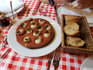 Photo n°25 de Chez Fernand Christine à Paris ()
