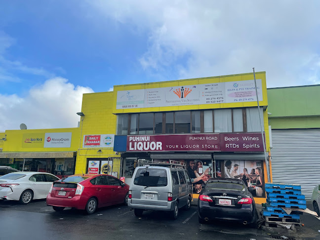 Puhinui Liquor