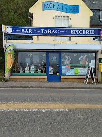 Photos du propriétaire du Café BAR - TABAC - EPICERIE - Face à la mer à Plestin-les-Grèves - n°12