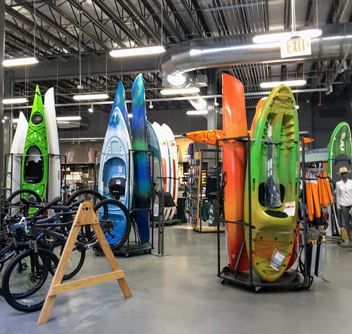 Outdoor Sports Store «REI», reviews and photos, 161 Town Square Pl, King of Prussia, PA 19406, USA