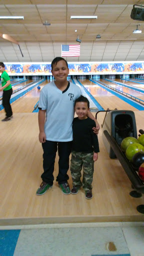 Bowling Alley «Lessard Lanes», reviews and photos, 136 New Britain Ave, Plainville, CT 06062, USA