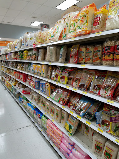 Korean Grocery Store «Korean Korner», reviews and photos, 12207 Veirs Mill Rd, Silver Spring, MD 20906, USA