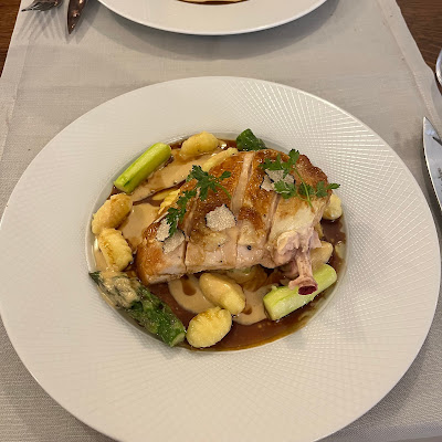 L'entredgeu à Paris