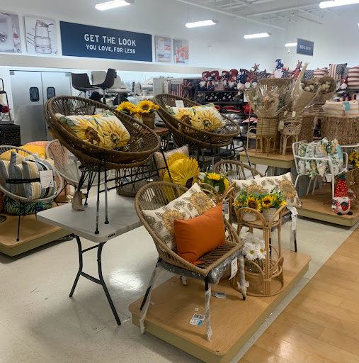 Department Store «Marshalls», reviews and photos, 5562 Silver Hill Rd, District Heights, MD 20747, USA