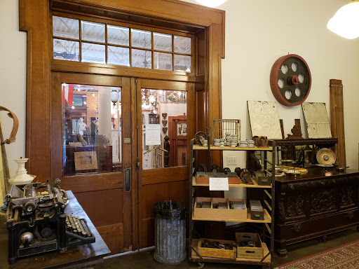 Architectural Salvage Store «Columbus Architectural Salvage», reviews and photos, 1580 Clara St, Columbus, OH 43211, USA