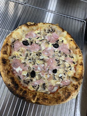 Charly pizza à La Roquebrussanne