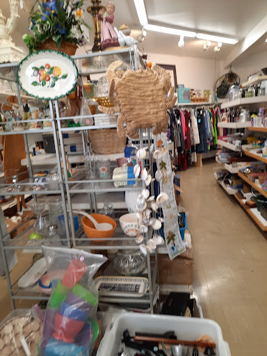 Thrift Store «Robin Hood Shop», reviews and photos, 416 High St, Cambridge, MD 21613, USA