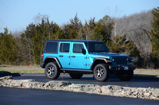 Car Dealer «Lucas-Smith Chrysler Center», reviews and photos, 1600 Parkway W, Festus, MO 63028, USA