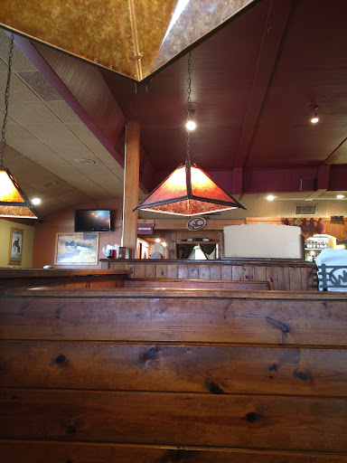 Restaurant «Whiskey Creek® Wood Fire Grill», reviews and photos, 407 2nd Ave, Kearney, NE 68847, USA