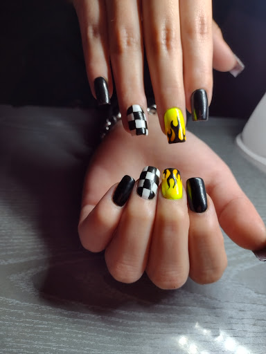 Sussi nails