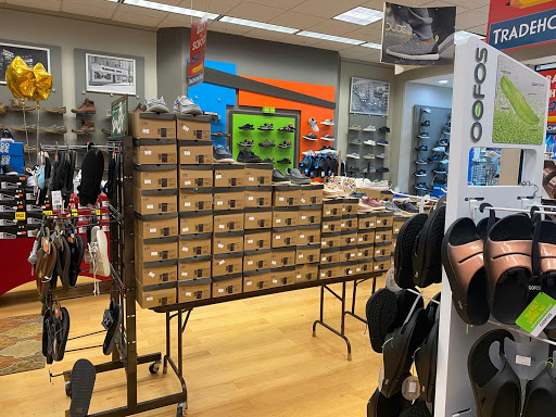 Shoe Store «Tradehome Shoes», reviews and photos, 3301 W Main St, Norman, OK 73072, USA