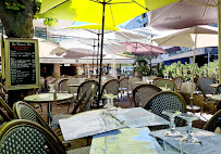 Atmosphère du Restaurant La Place à Rueil-Malmaison - n°8