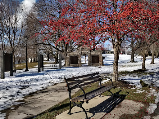 Park «Bell Rock Memorial Park», reviews and photos, Main St & Wigglesworth Street, Malden, MA 02148, USA