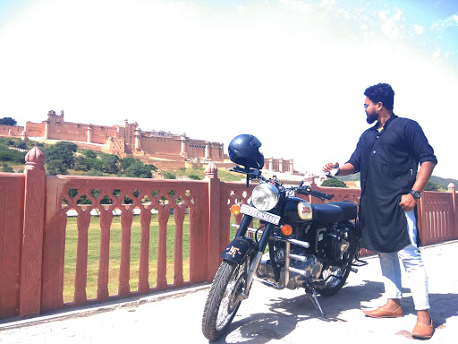Motorcycle rentals Jaipur