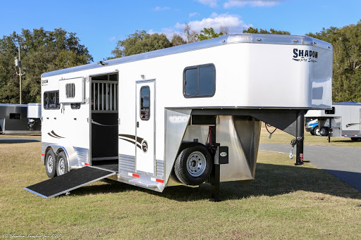 Horse trailer dealer Maryland