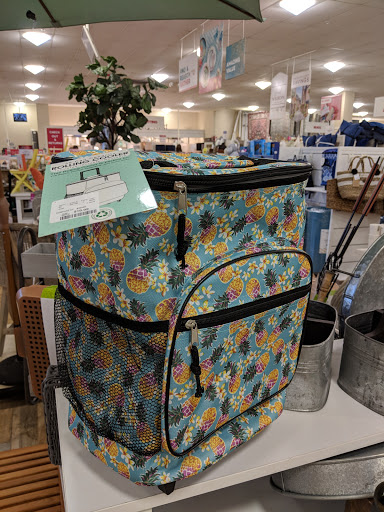 Department Store «HomeGoods», reviews and photos, 803 Goucher Blvd, Towson, MD 21286, USA