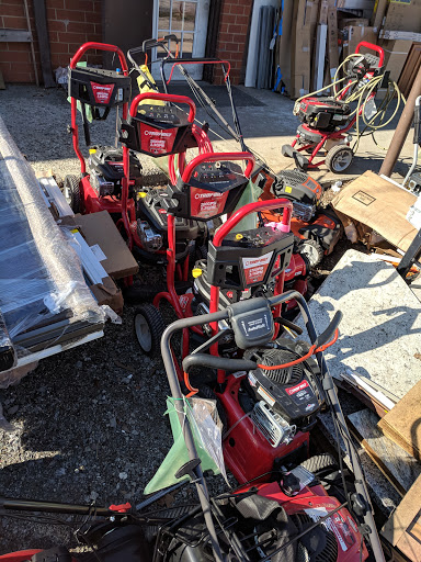 Appliance Store «Discount Savings Superstore», reviews and photos, 1615 Holbrook St, Greensboro, NC 27403, USA