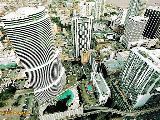 Florist «Express Flowers», reviews and photos, 100 SE 2nd St, Miami, FL 33131, USA