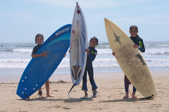 La Pedrera Surfing School - Escuela