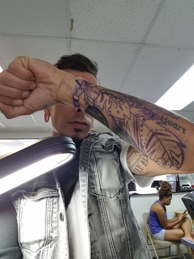 Tattoo Shop «Nadwe Zibe Tattoo Studio LLC», reviews and photos, 56977 S Mayflower Rd # B, South Bend, IN 46619, USA