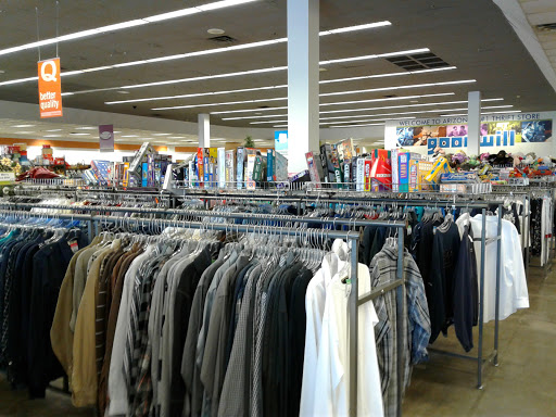 Thrift Store «Kyrene & Warner Goodwill Retail Store & Donation Center», reviews and photos, 575 W Warner Rd, Tempe, AZ 85284, USA