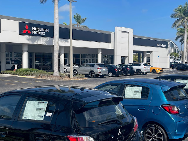 Bonita Beach Mitsubishi