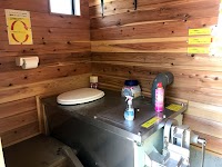瓶ヶ森避難小屋